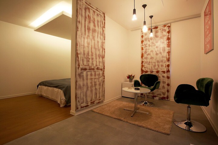 Room 14 of 40