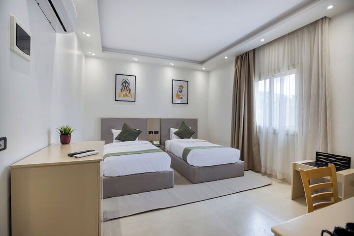 Room 18 of 47