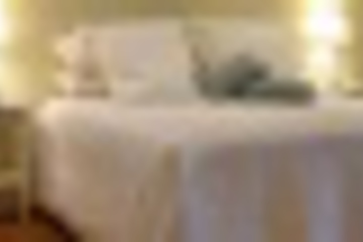 Room 28 of 96