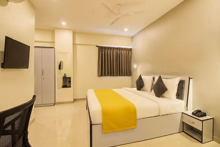 Room 8 of 26