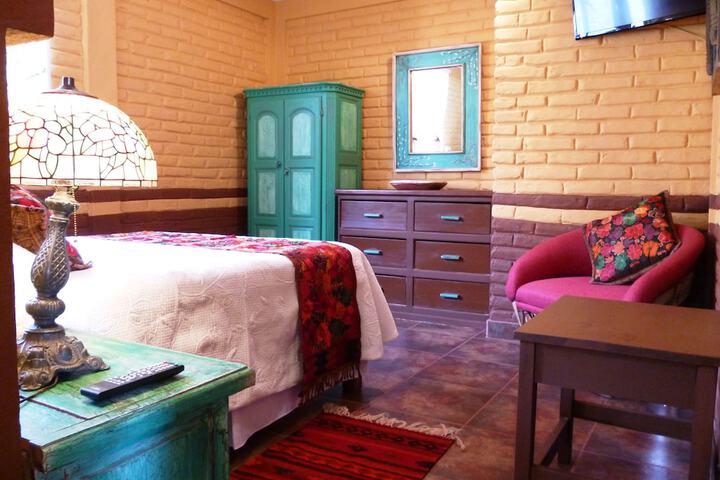 Room 5 of 39