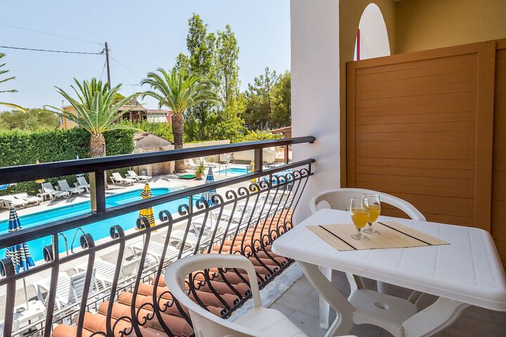 Terrace/Patio 16 of 41