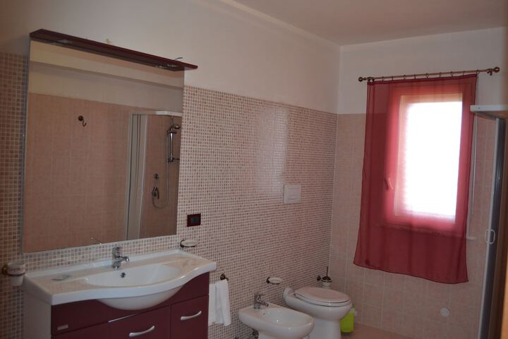 Room 30 of 60