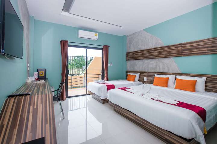 Room 4 of 53