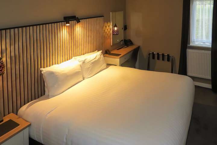 Room 31 of 116