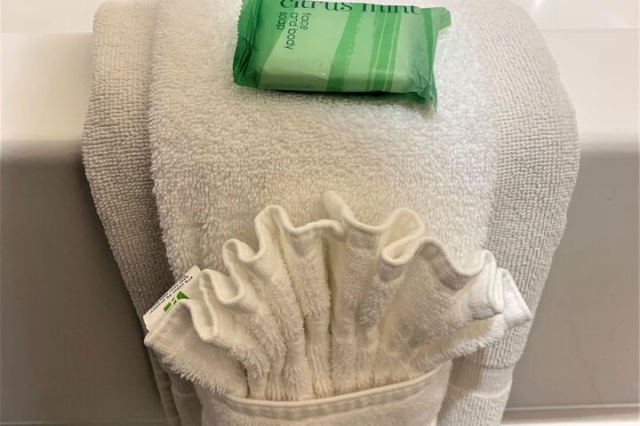 Bathroom amenities