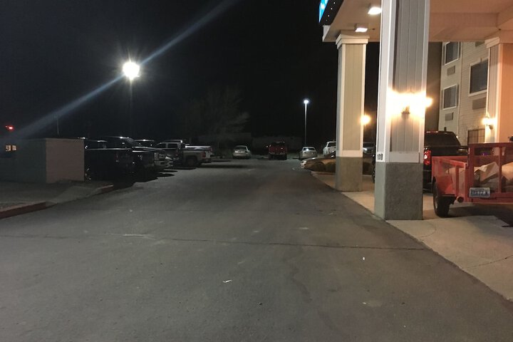 Property Grounds 36 of 41