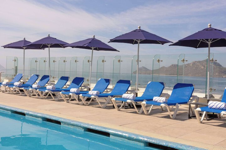 Pool 64 of 167