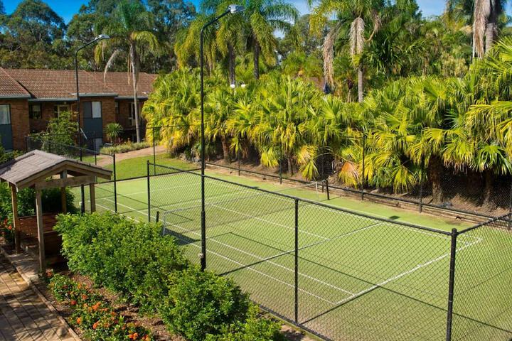 Tennis court