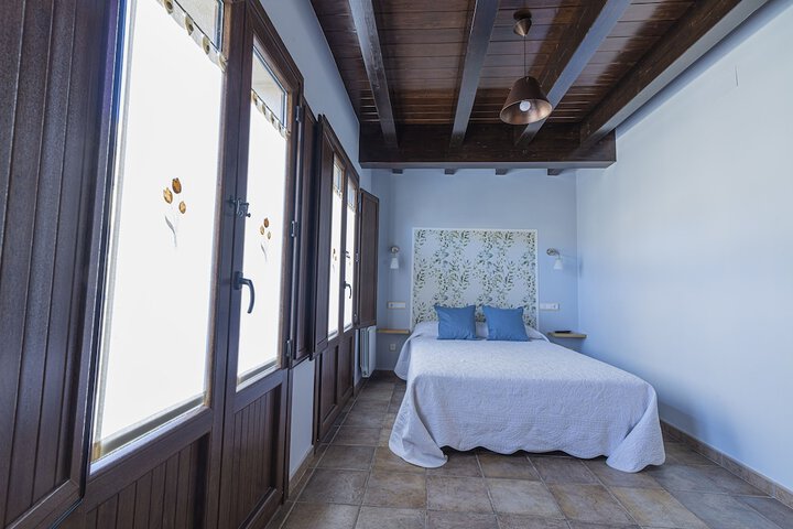 Room 2 of 23