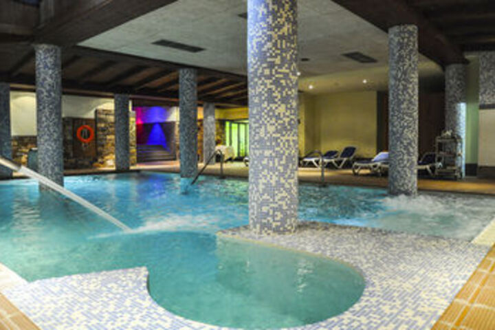 Pool 36 of 58