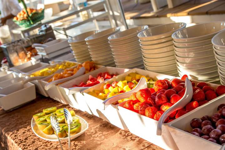 Breakfast/Coffee Service 102 of 136