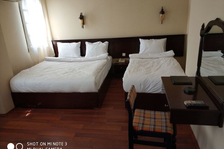 Room 5 of 53