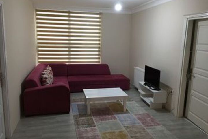 Room 10 of 23