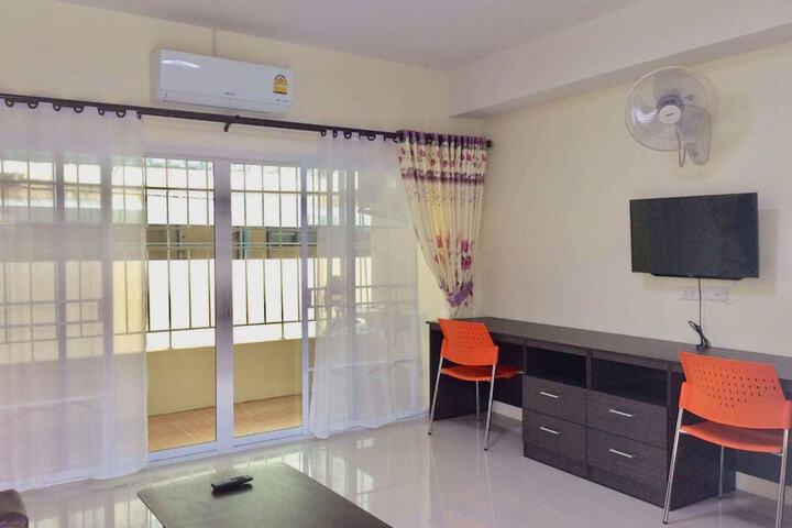 Room 9 of 24