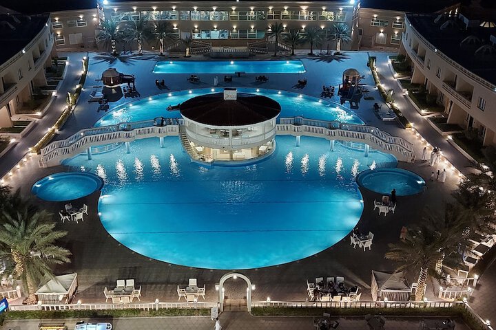 Photo of Al Salam Grand Hotel & Resort