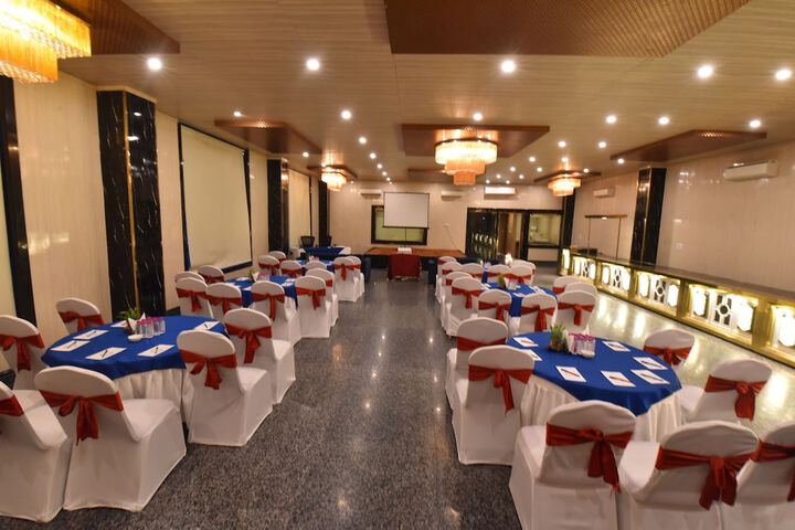 Ballroom/Hall 59 of 68