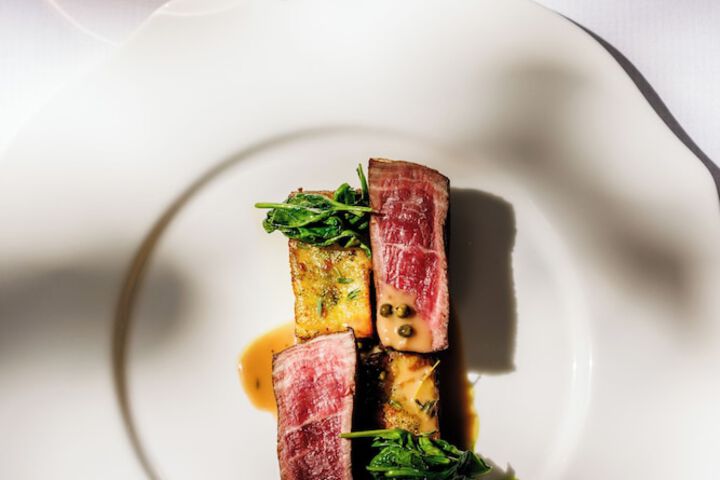 Dining 84 of 109