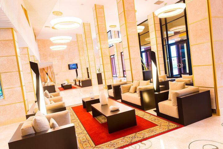 Hotel Interior 4 of 138
