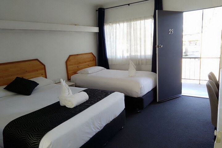 Room 36 of 59