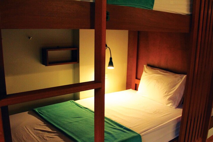 Room 6 of 21