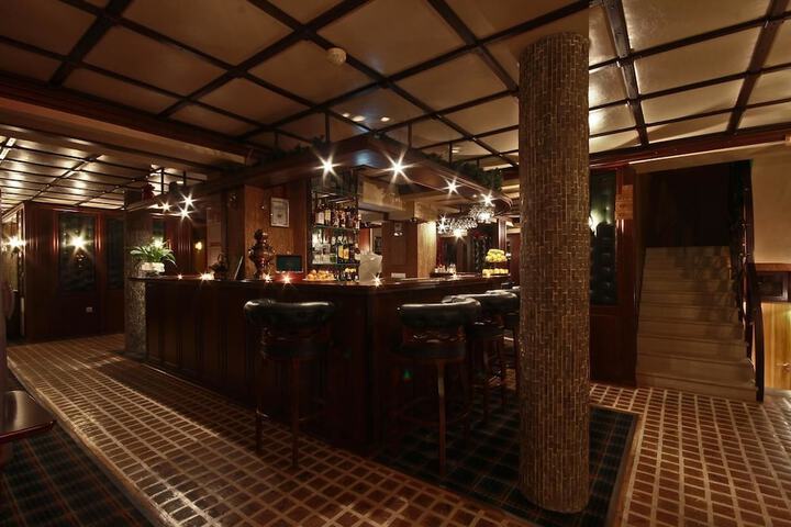 Hotel Interior 2 of 22