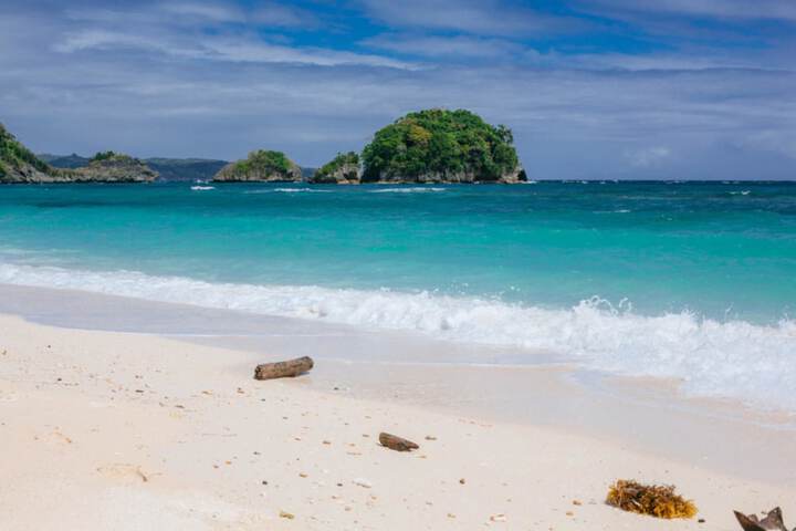 Beach 138 of 152