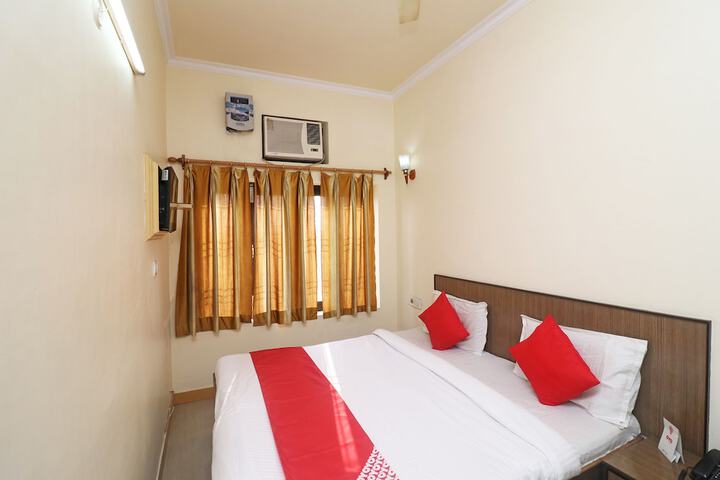 Room 8 of 21