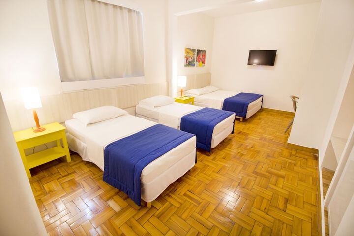Room 6 of 53