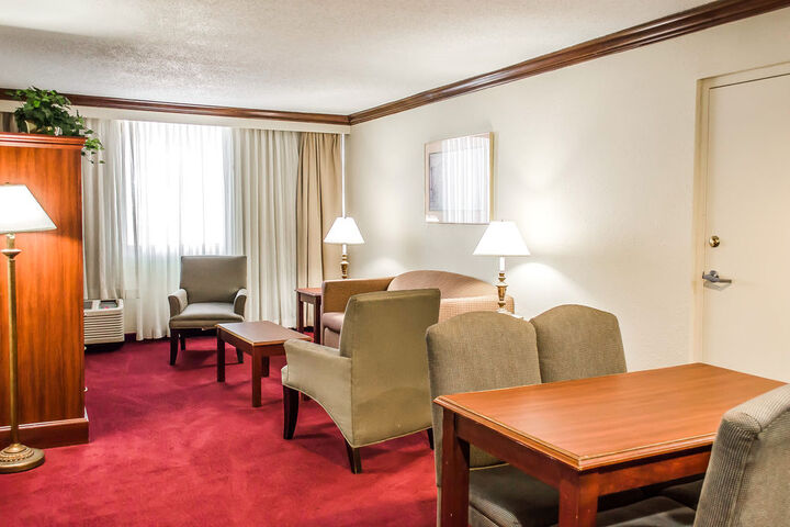Room 18 of 50
