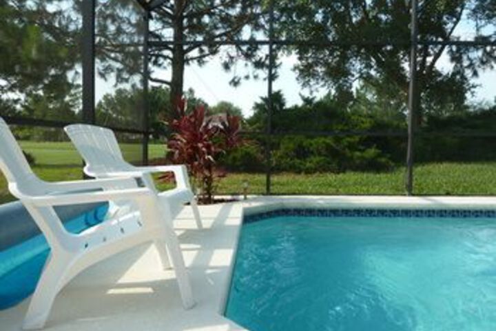 Pool 9 of 12
