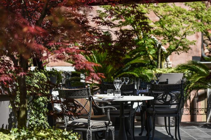 Terrace/Patio 73 of 74