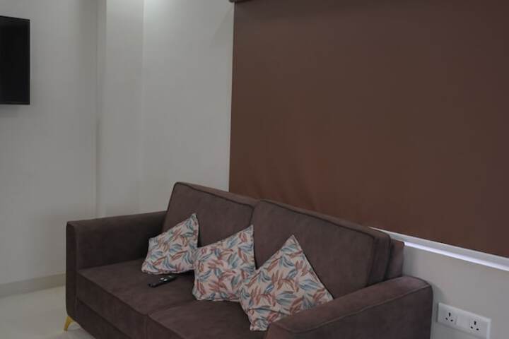 Room 9 of 21