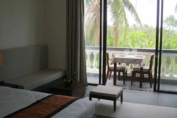 Room 40 of 126