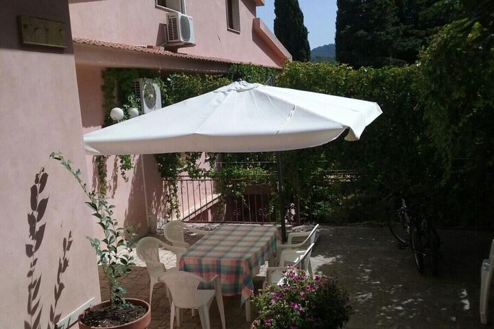 Terrace/Patio 15 of 61