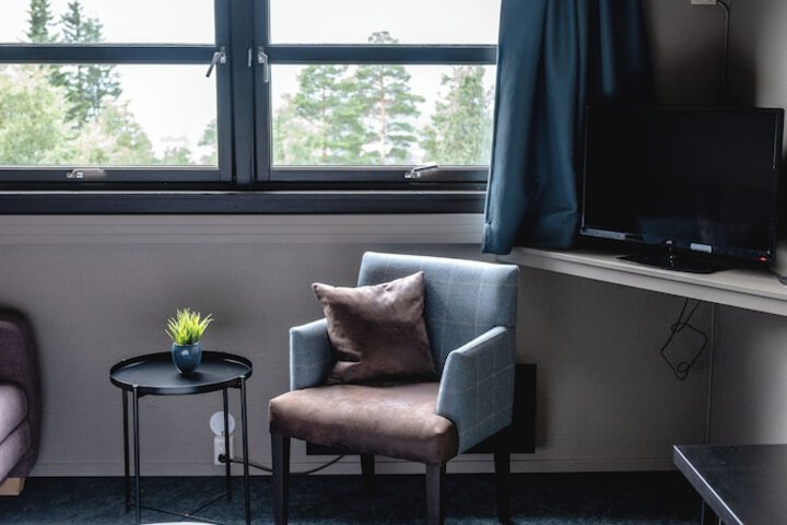 Room 18 of 76