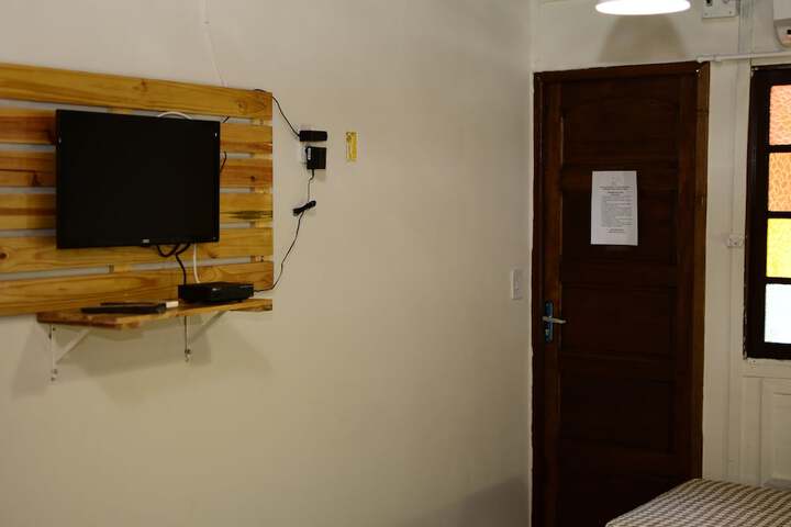 Room 16 of 99