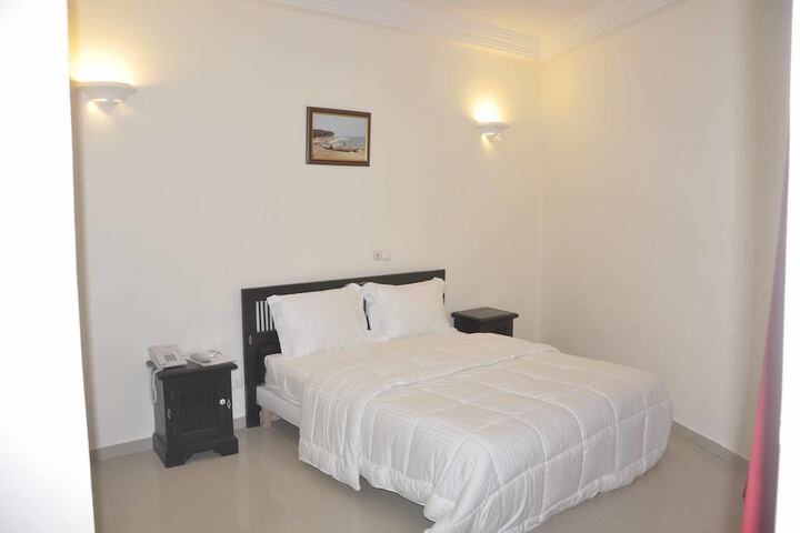 Room 6 of 35