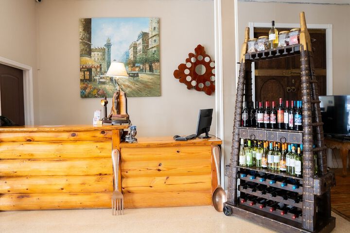 Concierge desk