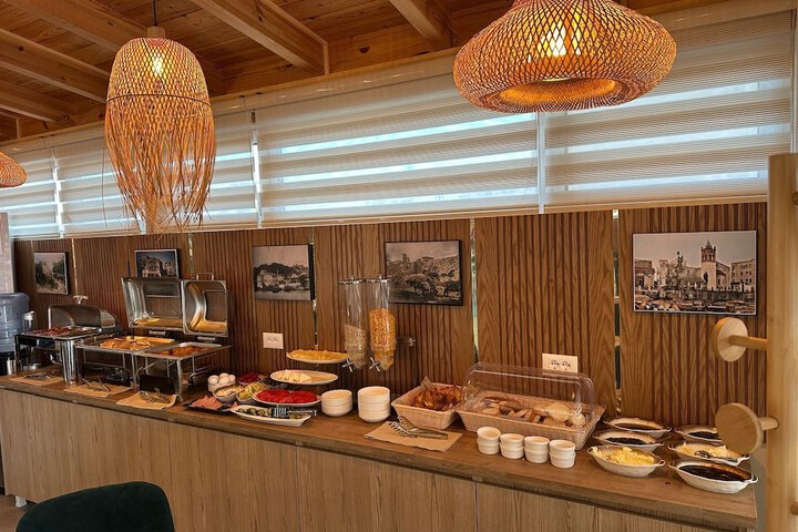 Dining 83 of 120