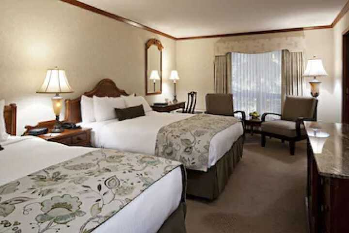 Room 10 of 86