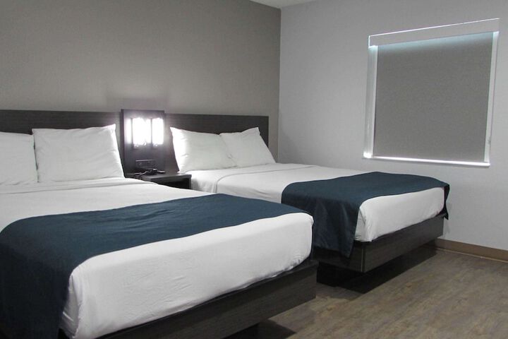 Room 25 of 57