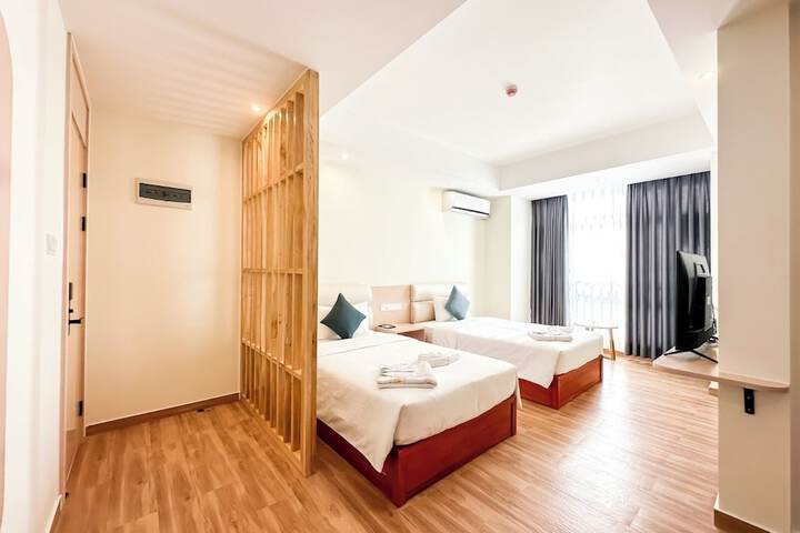 Room 7 of 40