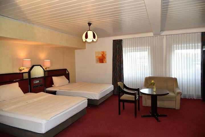 Room 5 of 49