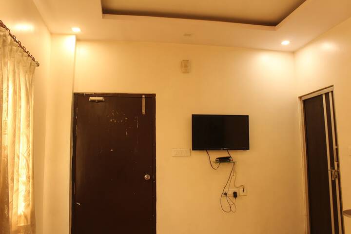 Room 7 of 15