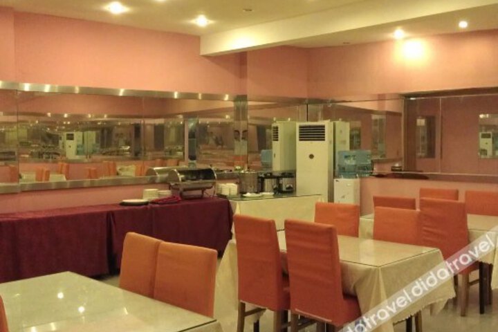 General 2 of 11