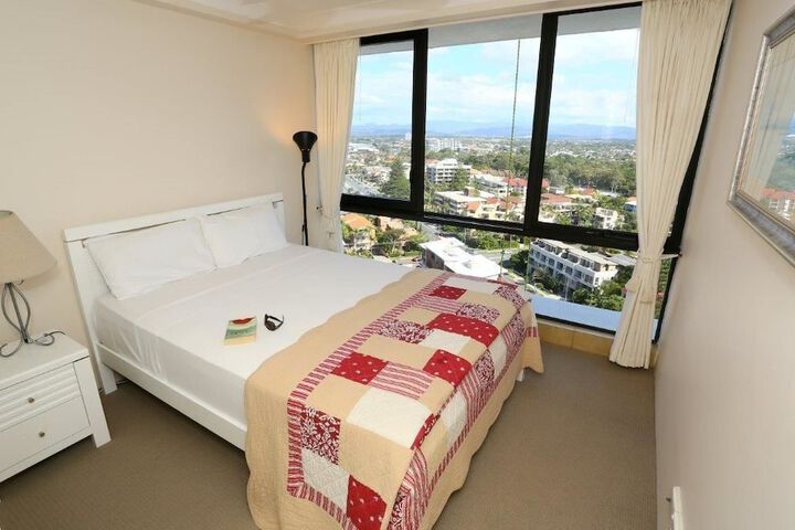Room 5 of 44