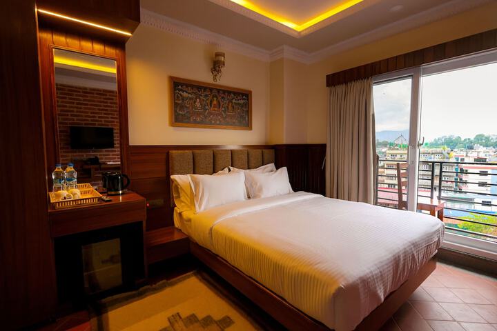 Room 7 of 27