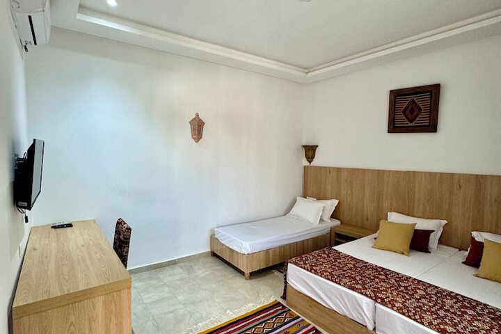 Room 5 of 23