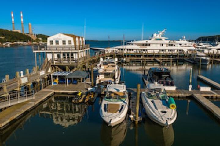 Marina